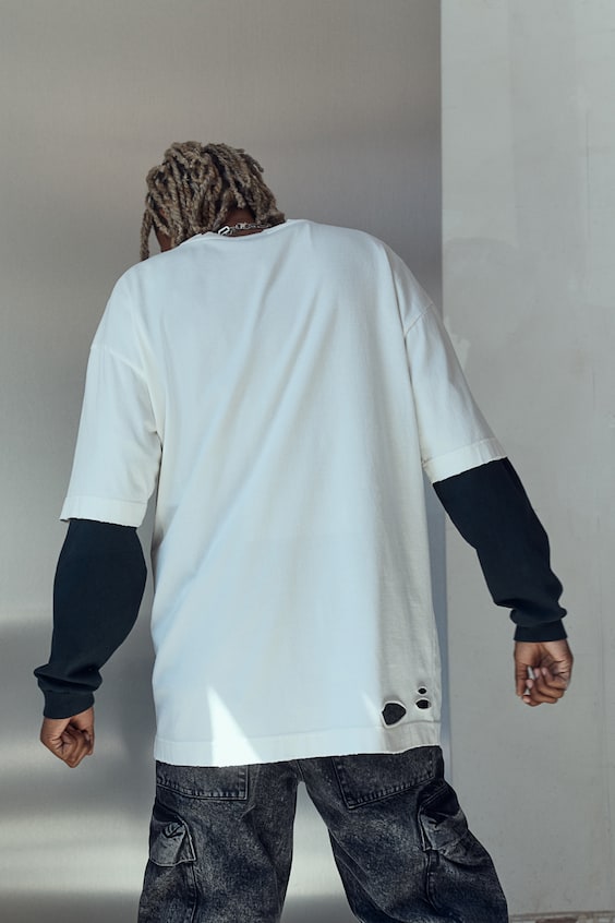 HM Oversized T-Shirt Im Worn-Look