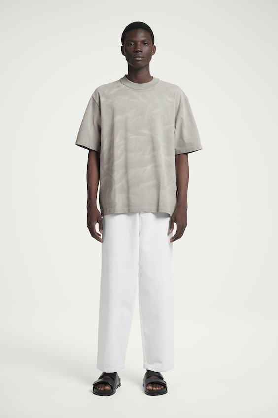 HM OVERSIZED-T-SHIRT MIT ACID-WASCHUNG