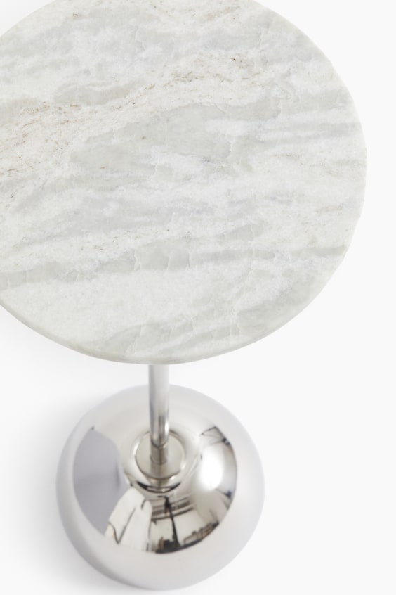 HM Piedestal Aus Metall