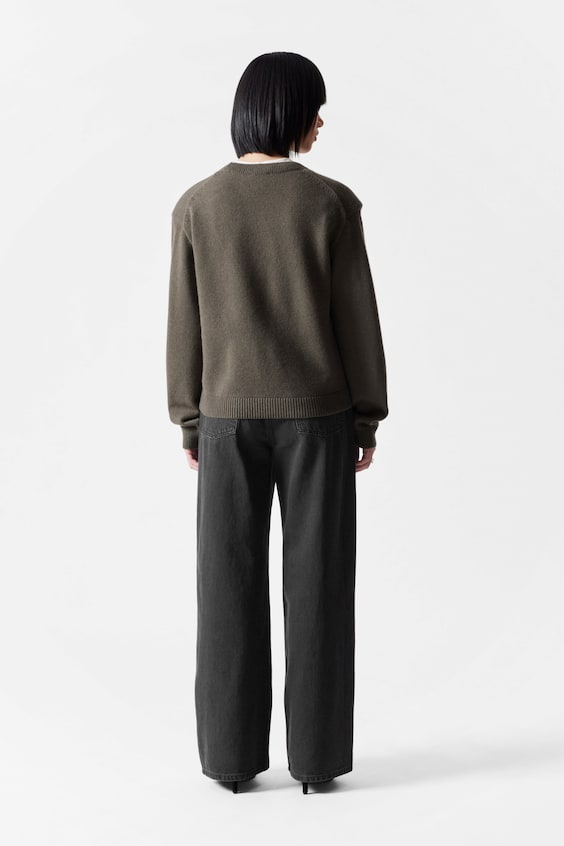 HM Pullover Aus Merinowolle Mit Schulterpolstern