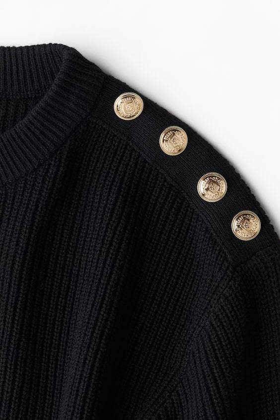 HM Pullover Mit Zierknöpfen