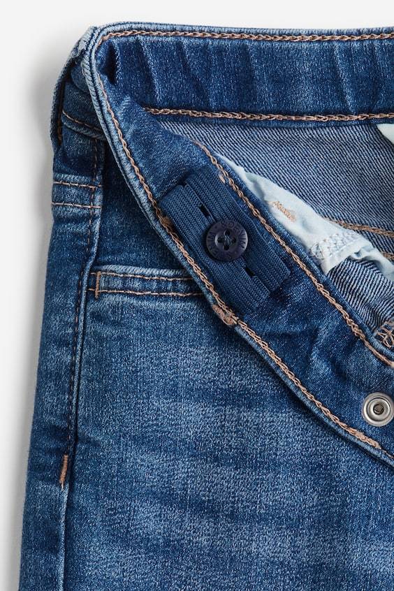 HM Relaxed Fit Jeans