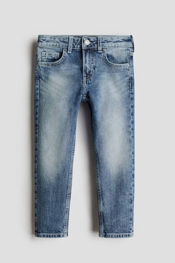 HM Relaxed Tapered Fit Jeans