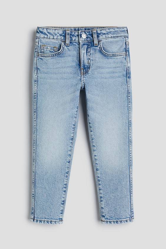 HM Relaxed Tapered Fit Jeans