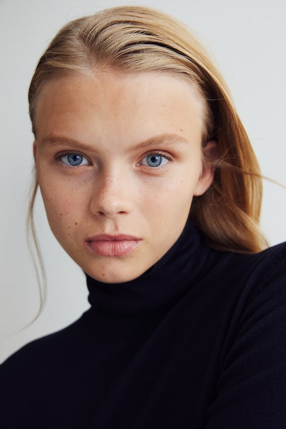 HM Rollkragenpullover