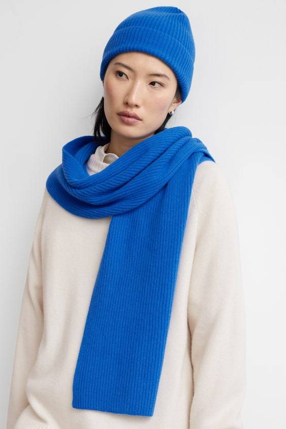 HM Schal aus Kaschmirstrick