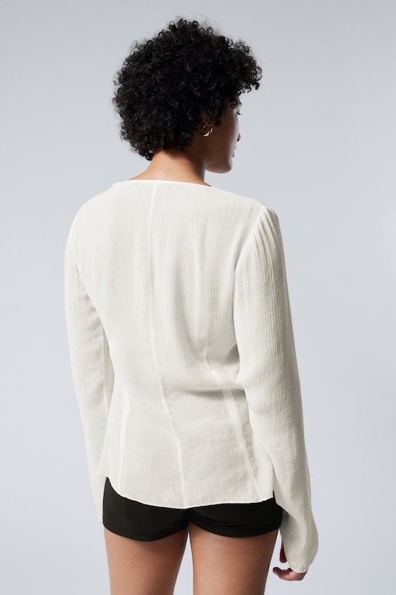 HM Schmal Geschnittenes Bindetop