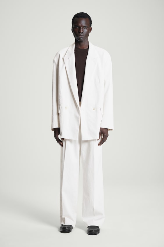 HM SCHMAL GESCHNITTENES STRICK-T-SHIRT AUS SEIDE