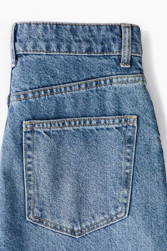 HM Schmal Zulaufende Jeans Bügelfalten