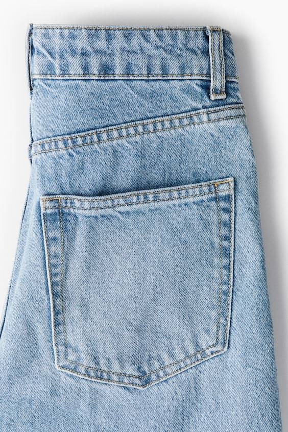 HM Schmal Zulaufende Jeans Bügelfalten