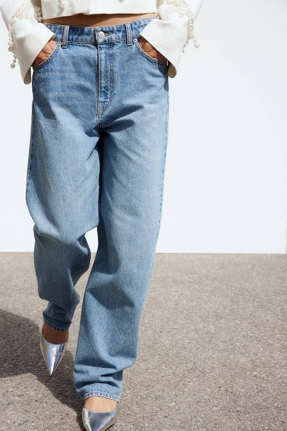 HM Schmal zulaufende Jeans Bügelfalten