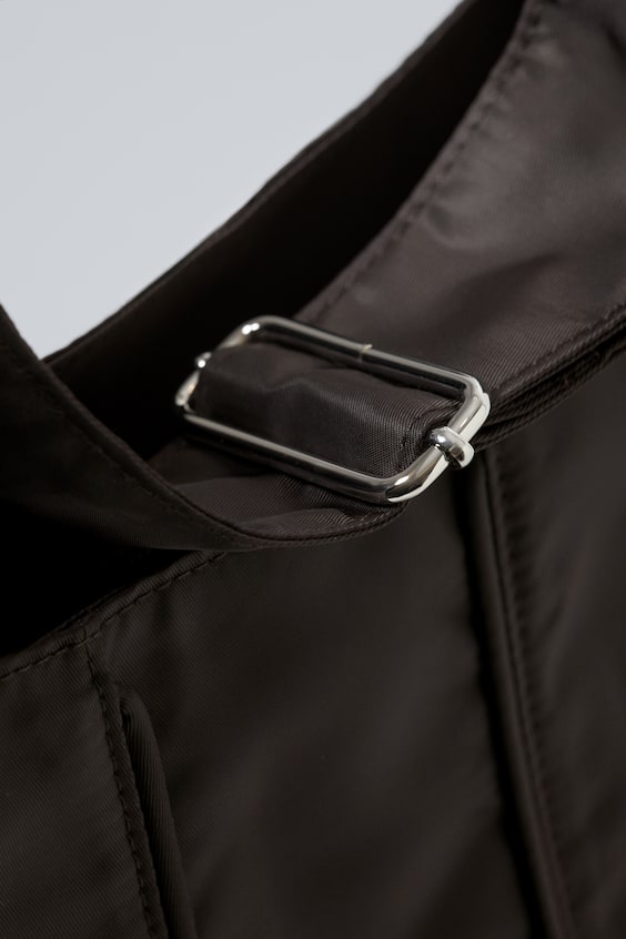 HM Schultertasche Mit Paspelierung