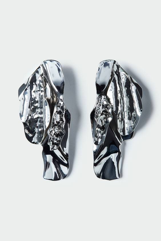 HM Skulpturale Ohrringe