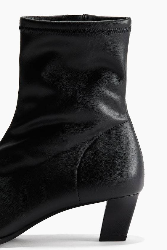 HM Spitze Stiefeletten