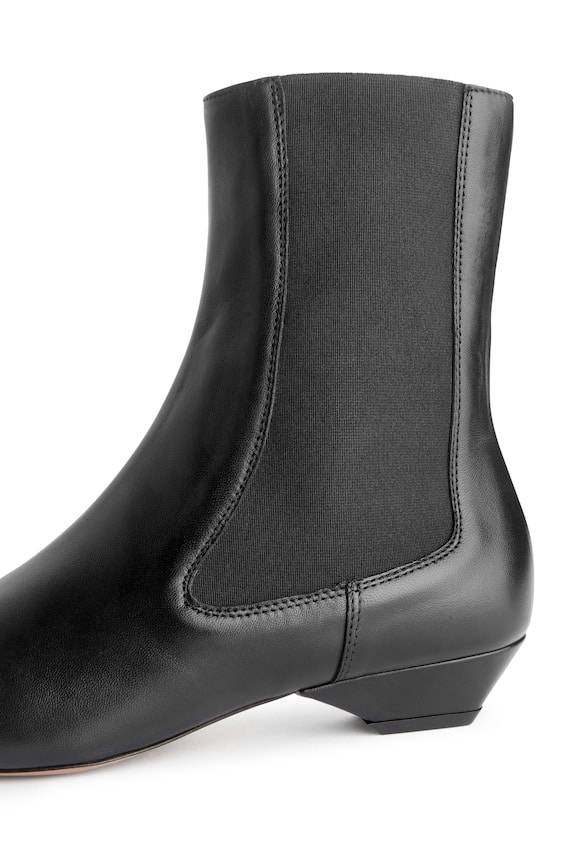 HM Spitzer Lederstiefel