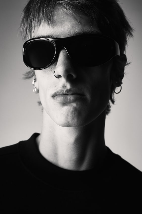 HM Sweatshirt In Loose Fit