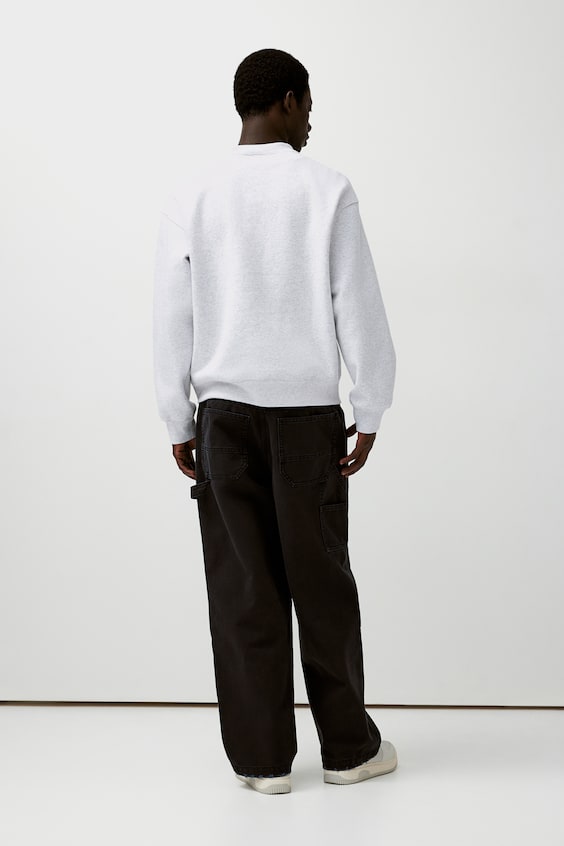 HM Sweatshirt In Loose Fit