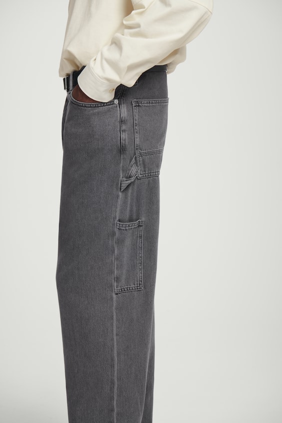 HM SYSTEM JEANS – GERADES BEIN