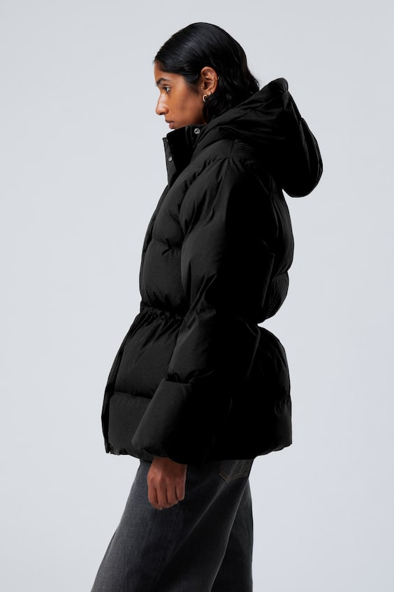 HM Taillierte Pufferjacke