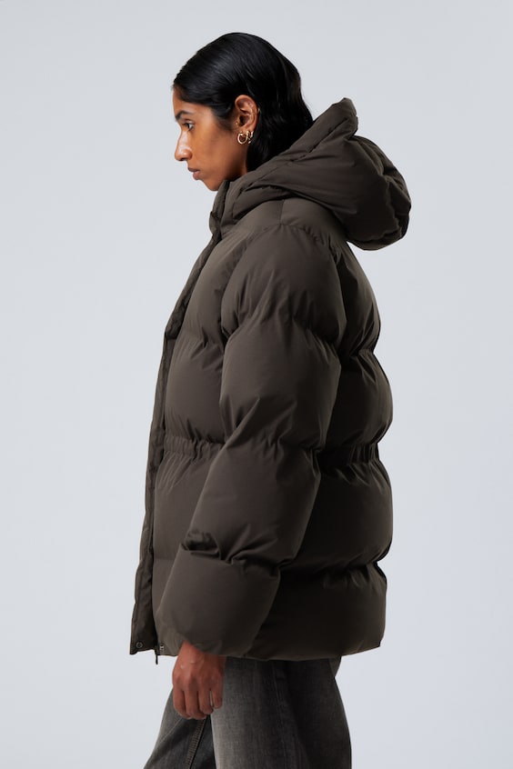 HM Taillierte Pufferjacke