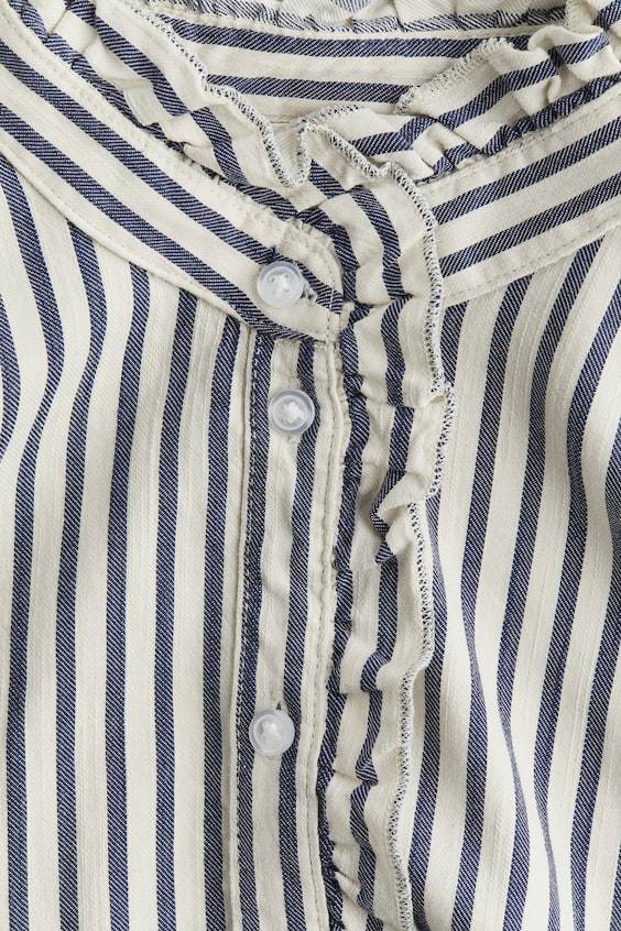 HM Twillbluse Mit Volantbesatz