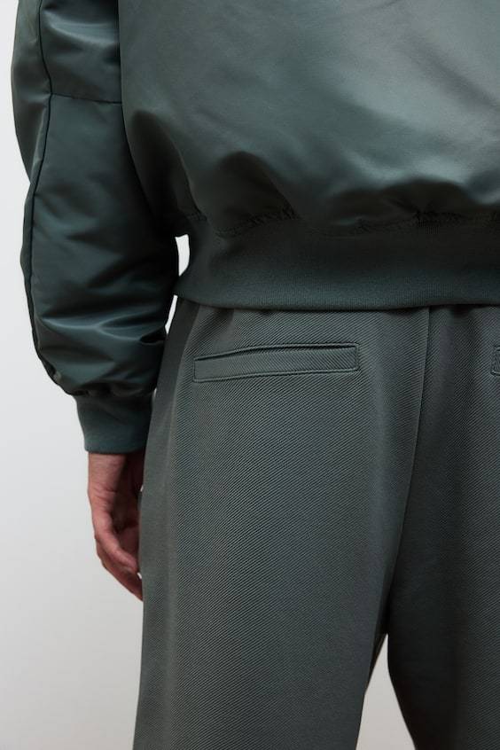 HM Twilljoggers In Slim Fit