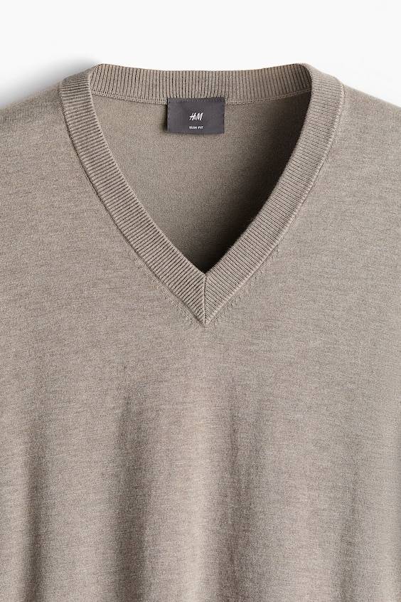 HM V-Pullover Aus Feinstrick In Slim Fit