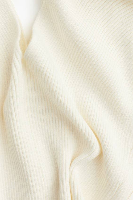 HM V-Shirt In Rippstrick