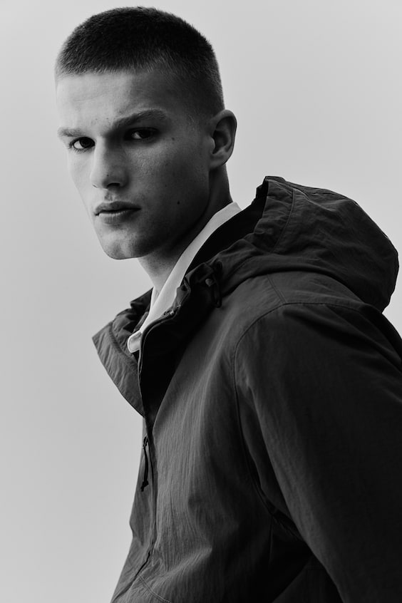 HM Windjacke In Regular Fit