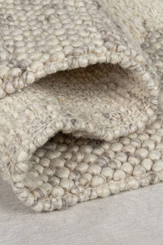 HM Wollteppich Mineralien Border