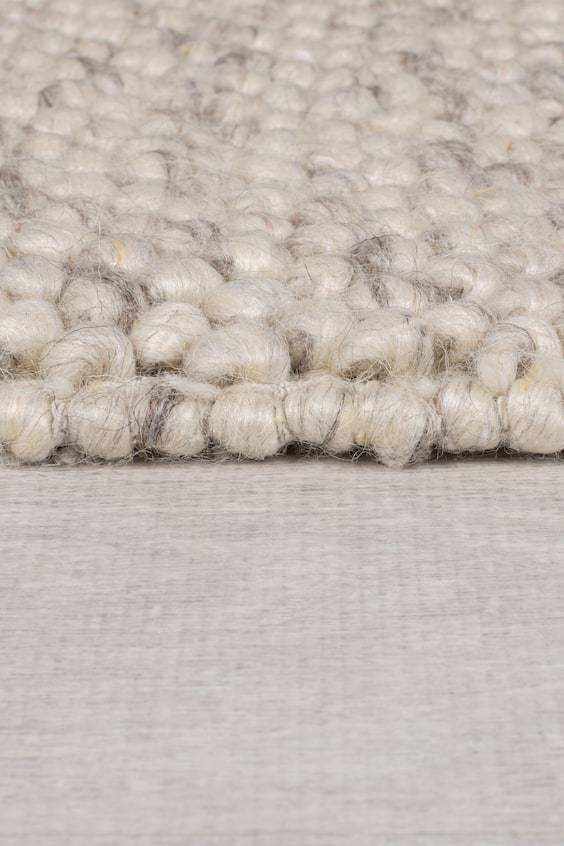 HM Wollteppich Minerals Border