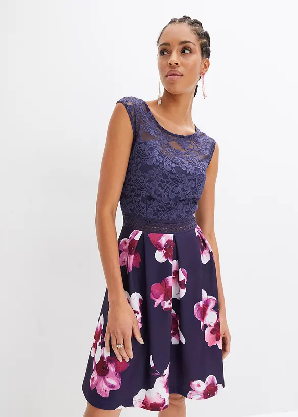 BODYFLIRT Boutique Kleid Mit Blumenprint