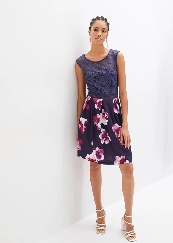 BODYFLIRT Boutique Kleid Mit Blumenprint