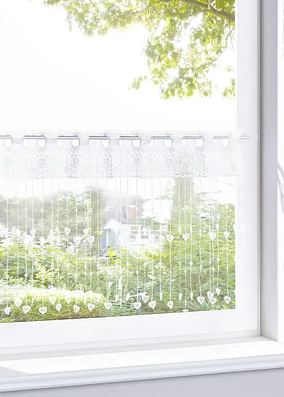 bonprix Fadenscheibengardine mit Herzen