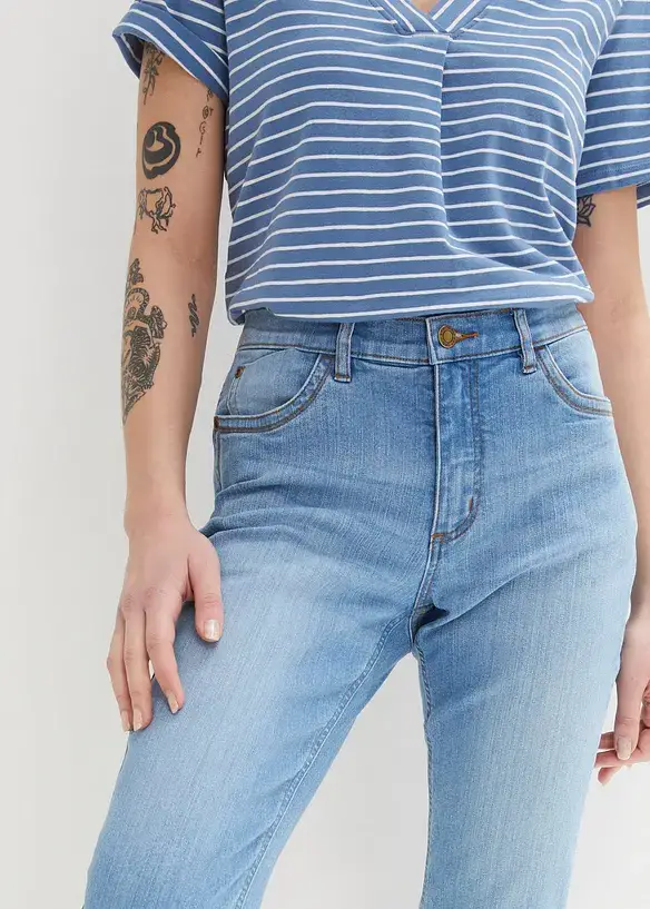 Bonprix Slim Jeans, Mid Waist, Capri
