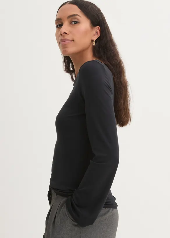 Bpc Bonprix Collection Enganliegendes Langarmshirt Mit U-Boot-Ausschnitt