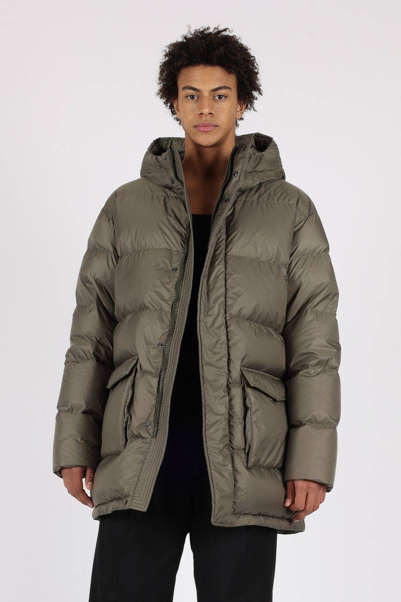 Lempelius DAUNENPARKA ARO SKU: 100064465S