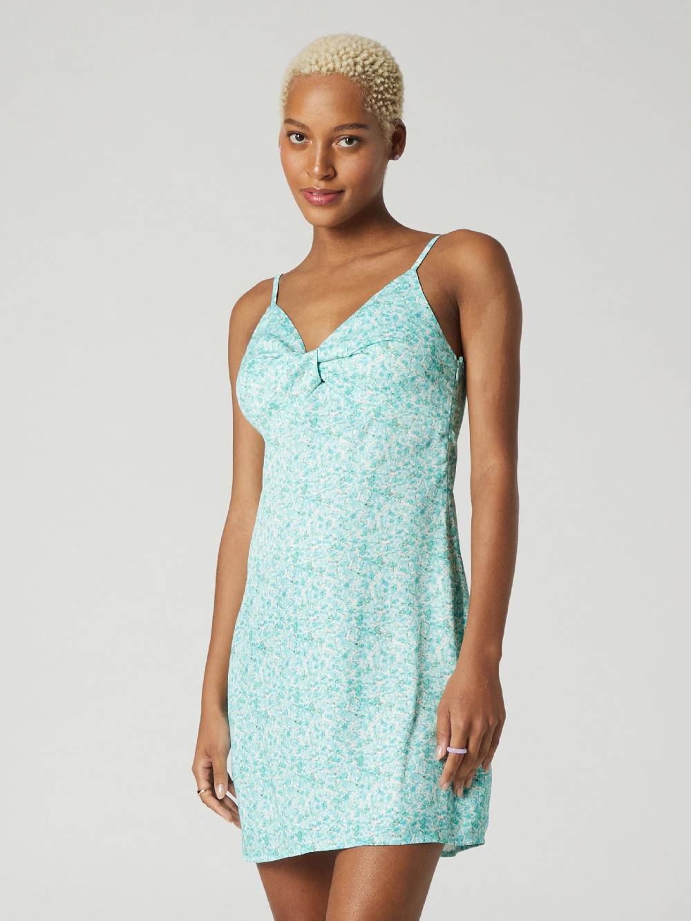 A LOT LESS Summer Dress 'Lynn' In Light Blue
