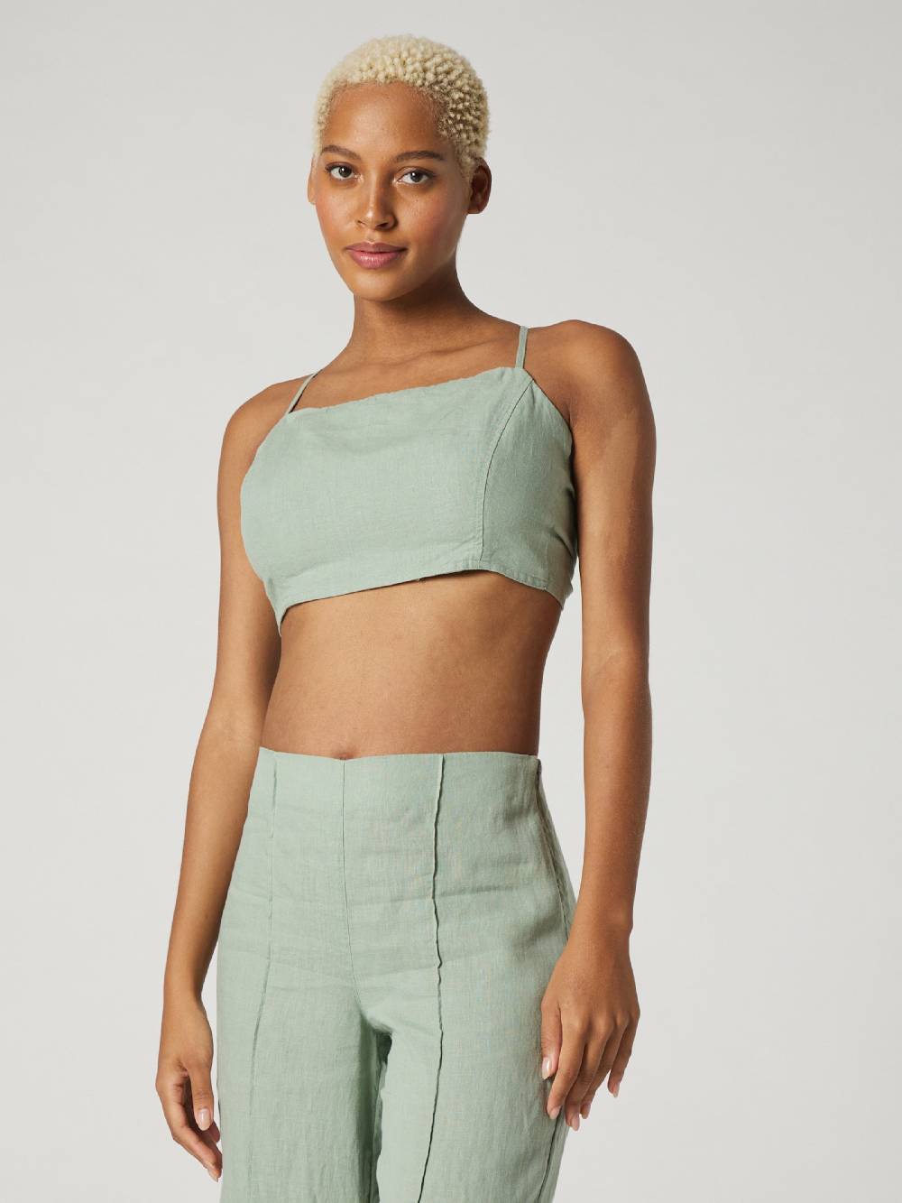 A LOT LESS Top 'Lucia' In Pastel Green