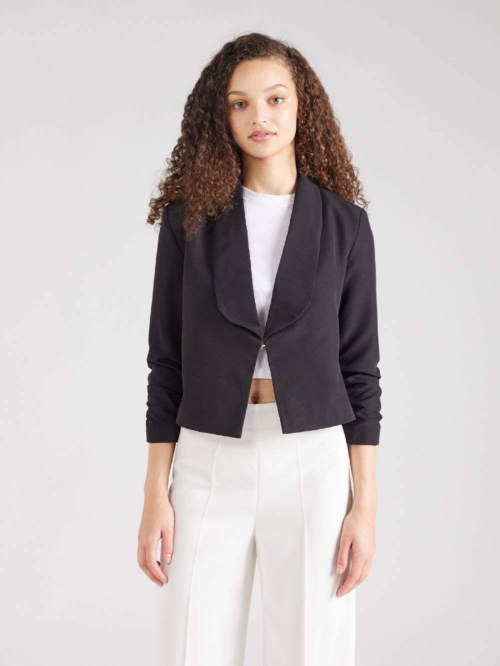 ABOUT YOU Blazer 'Fina' In Black