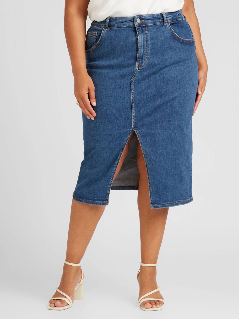 ABOUT YOU Curvy Skirt 'Kim' In Blue Denim