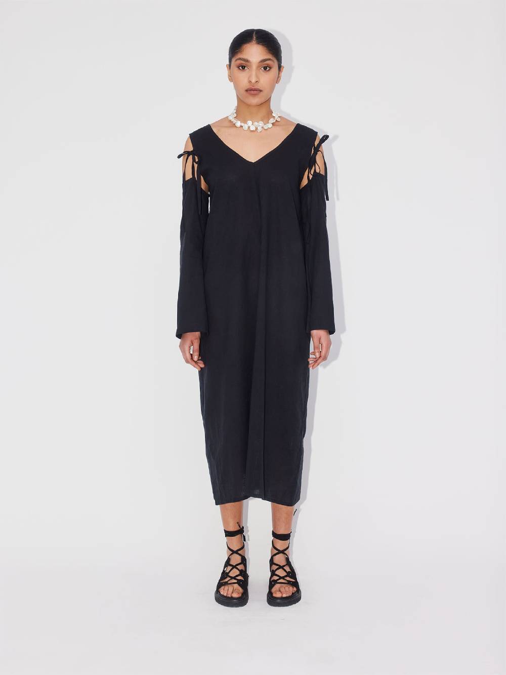 ABOUT YOU REBIRTH STUDIOS Dress 'Holiday' In Black