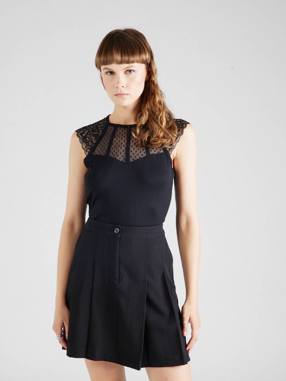 ABOUT YOU Shirt 'Esma' In Black