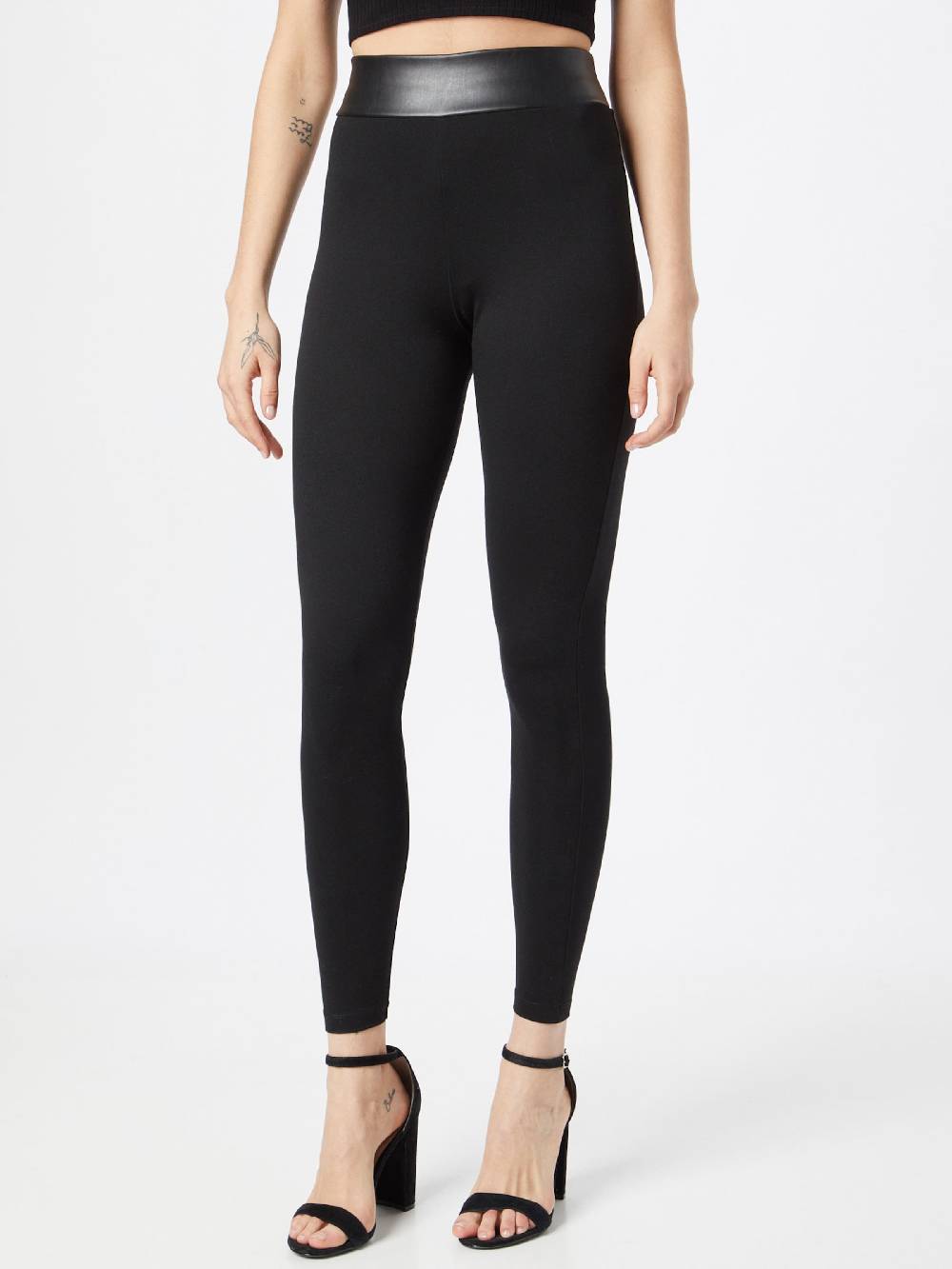 ABOUT YOU Skinny Leggings 'Svea' In Black