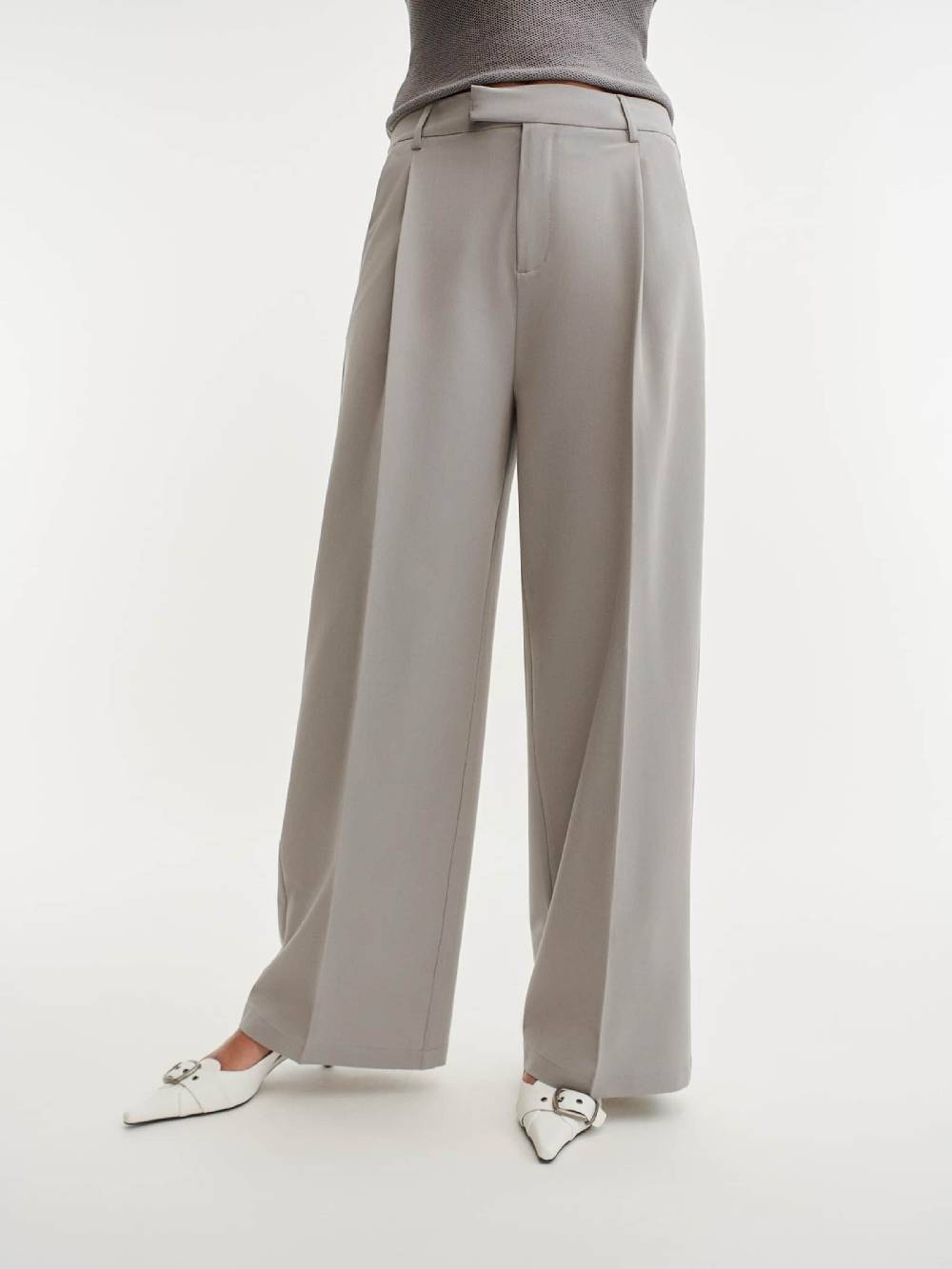 ABOUT YOU X Laura Giurcanu Loose Fit Pleated Pants 'Mathilda' In Stone