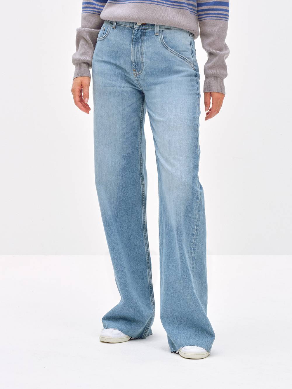 ABOUT YOU X Toni Garrn Wide Leg Jeans 'Glenn' In Blue Denim