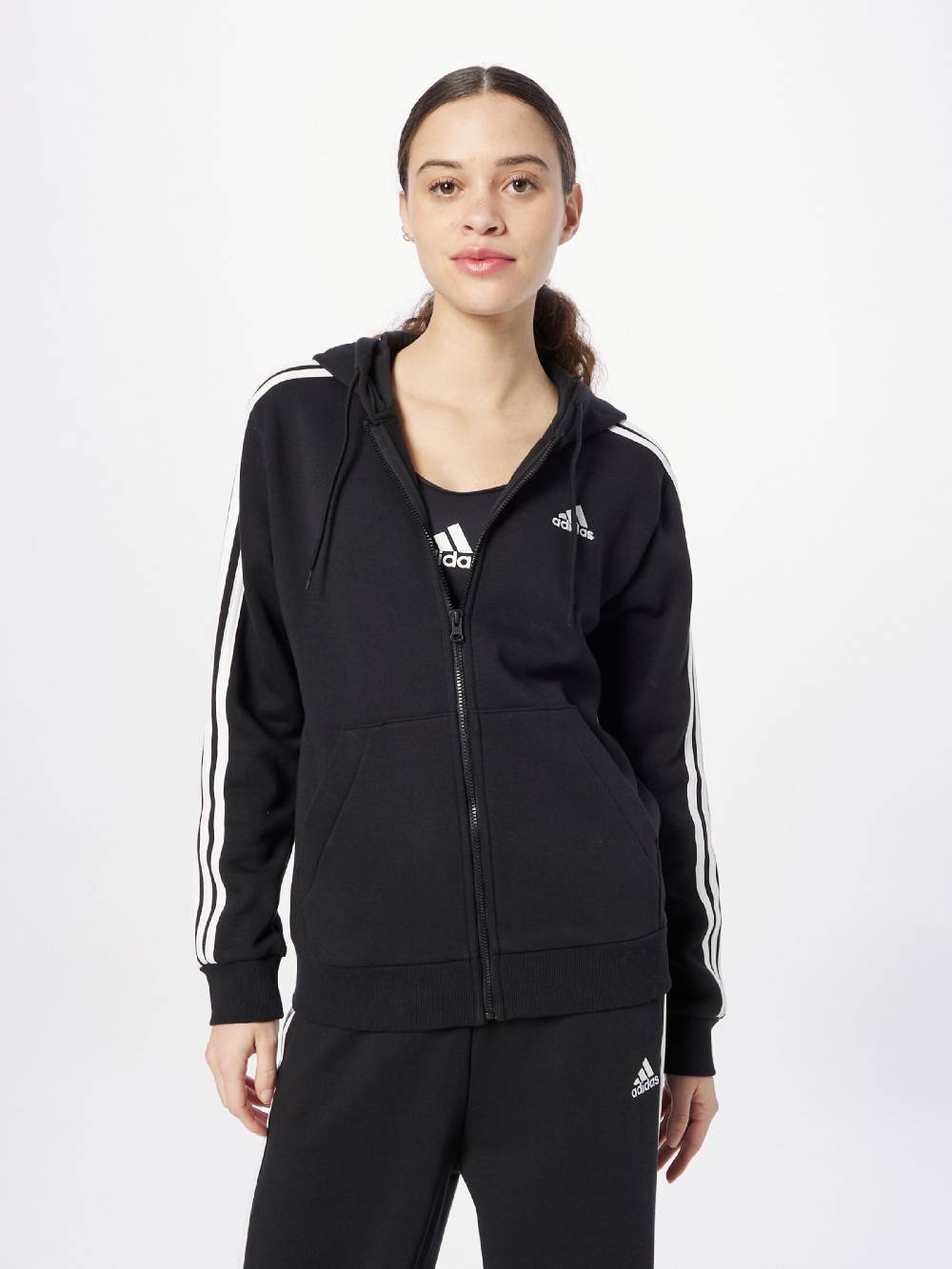 ADIDAS SPORTSWEAR
