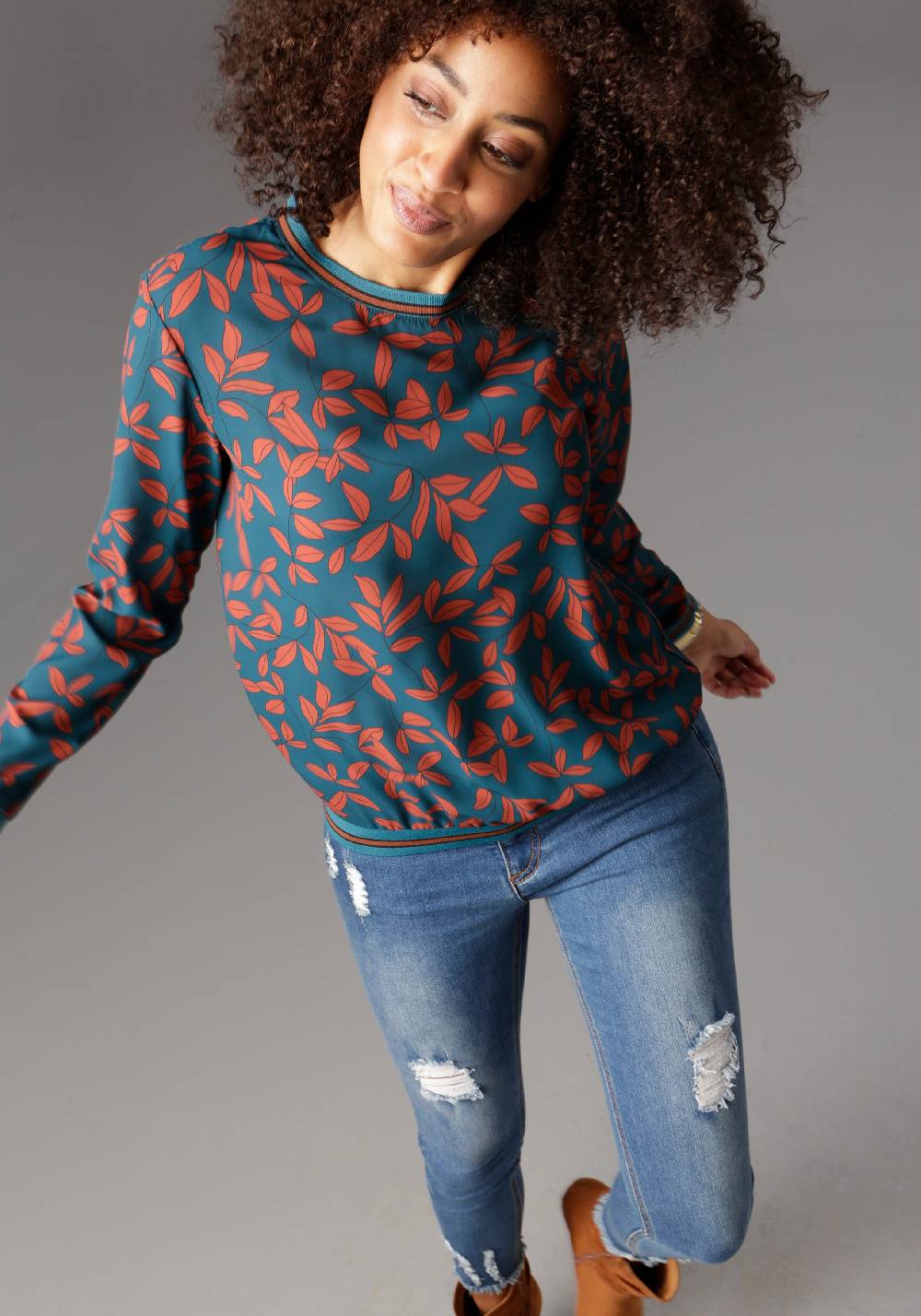 Aniston SELECTED Blouse In Blue, Blood Red