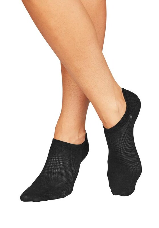 BENCH Ankle Socks In Black