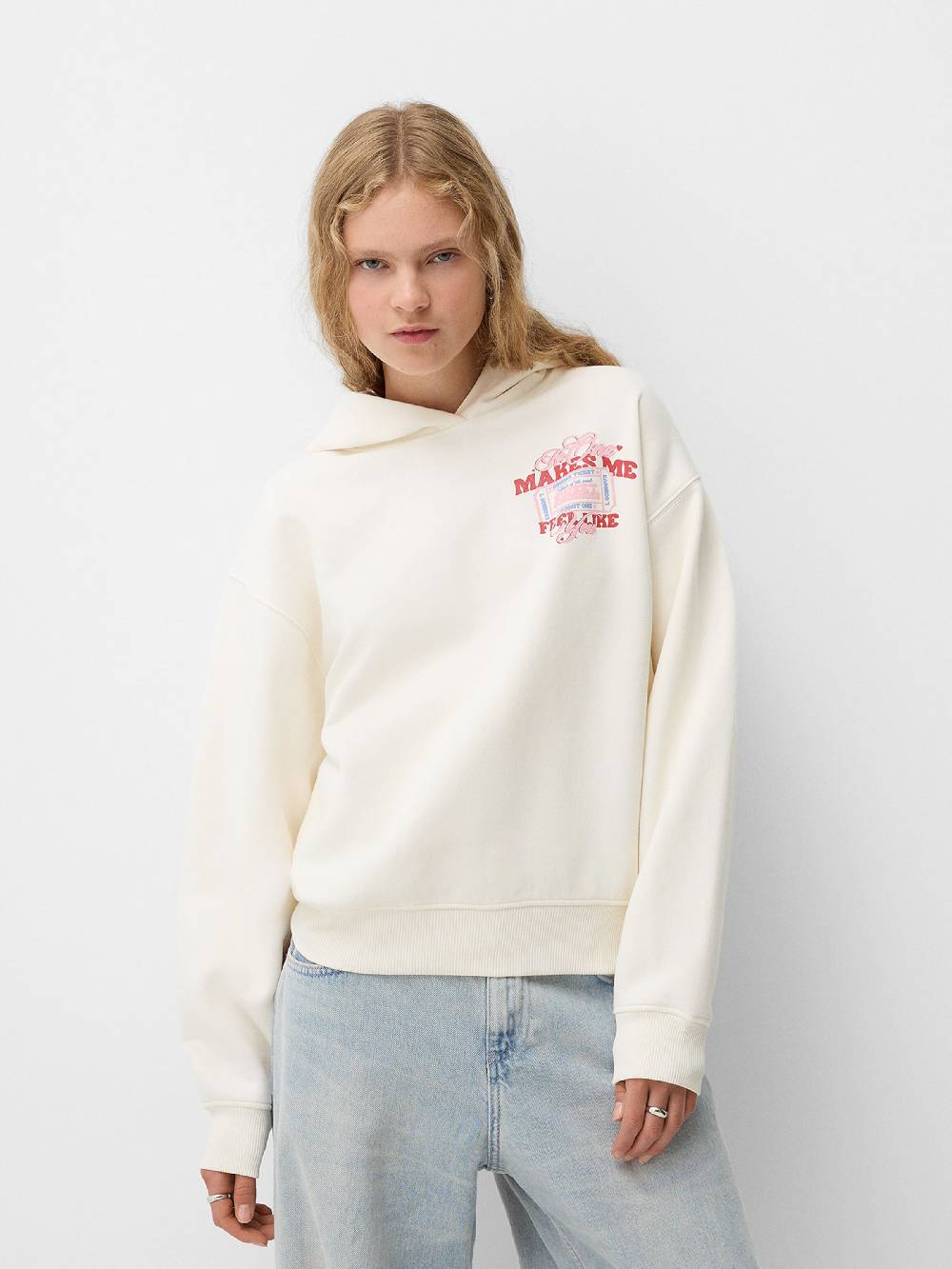 Bershka Sweatshirt In Ecru